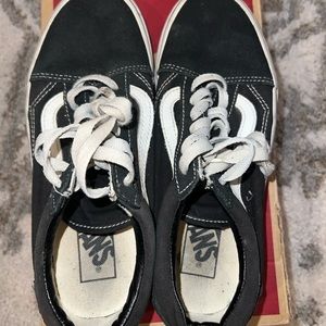 old school black and white vans
